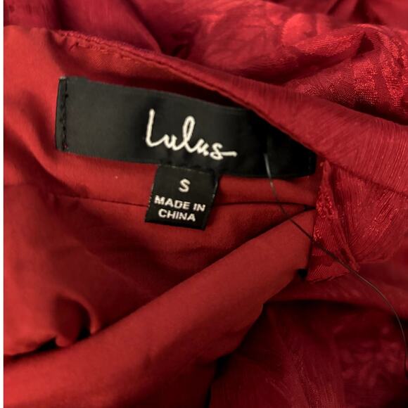 NWT Lulus Time After Time Jumpsuit Women's Size S Deep Red Jacquard Puff Sleeve - Picture 5 of 9